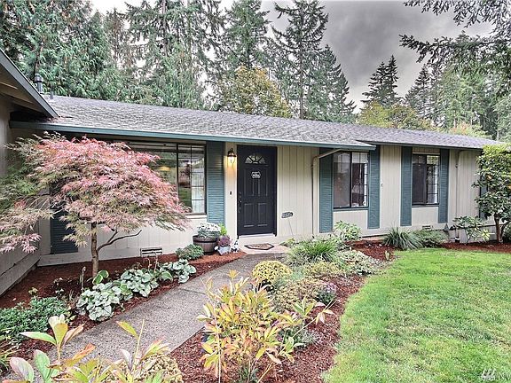 3rd image of 19801 NE 178th St