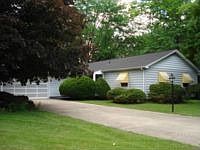 1st image of 458 Knollcrest Dr