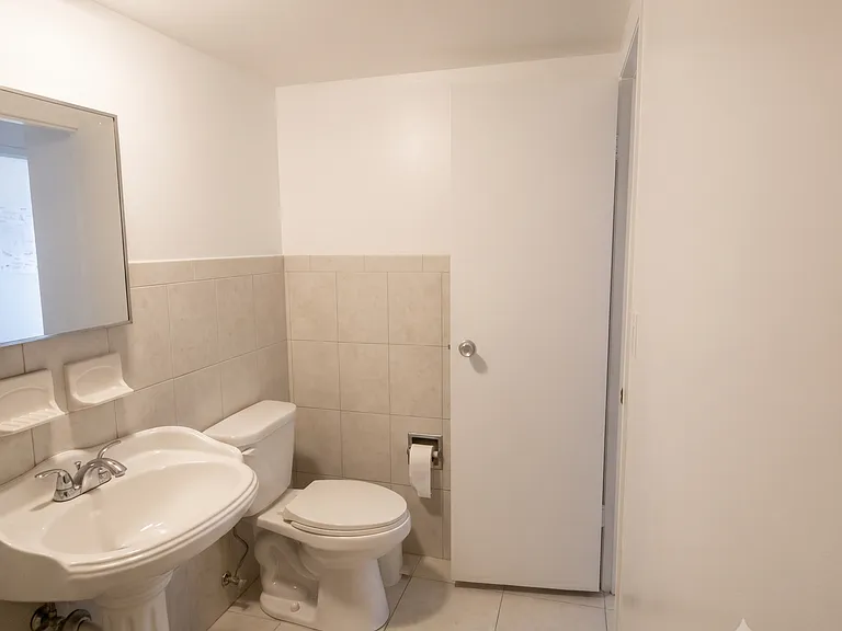 2401 H St NW #812 — Photo 12