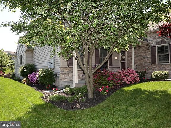 3rd image of 623 Auburn Dr