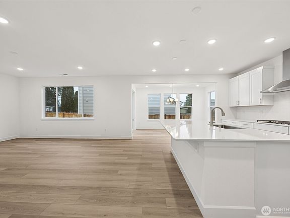 3rd image of 5604 Farmstead Place #28