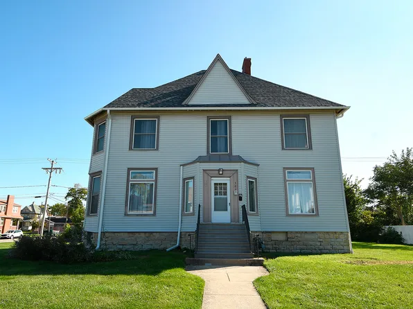 305 S 6th Ave, Maywood, IL 60153