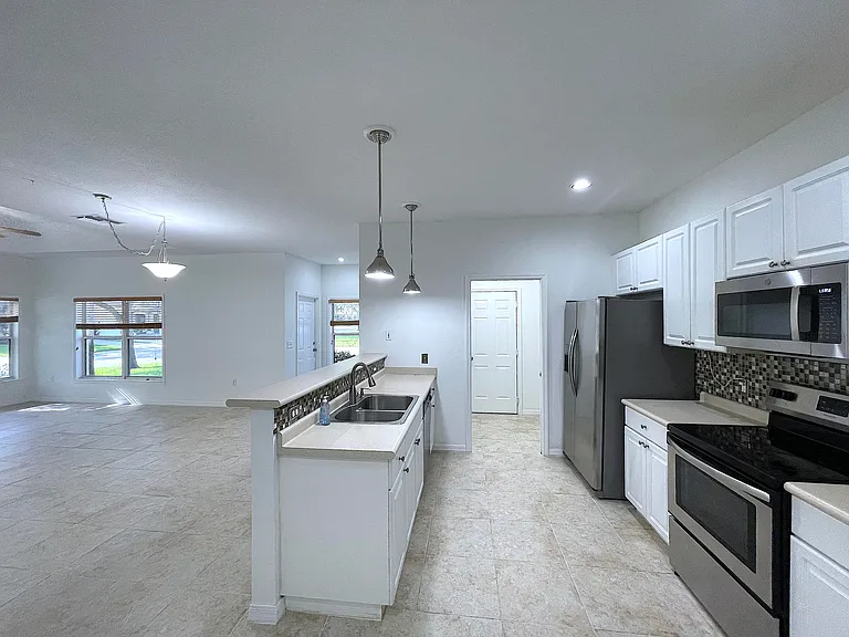 1864 Pelican Dr — Photo 6