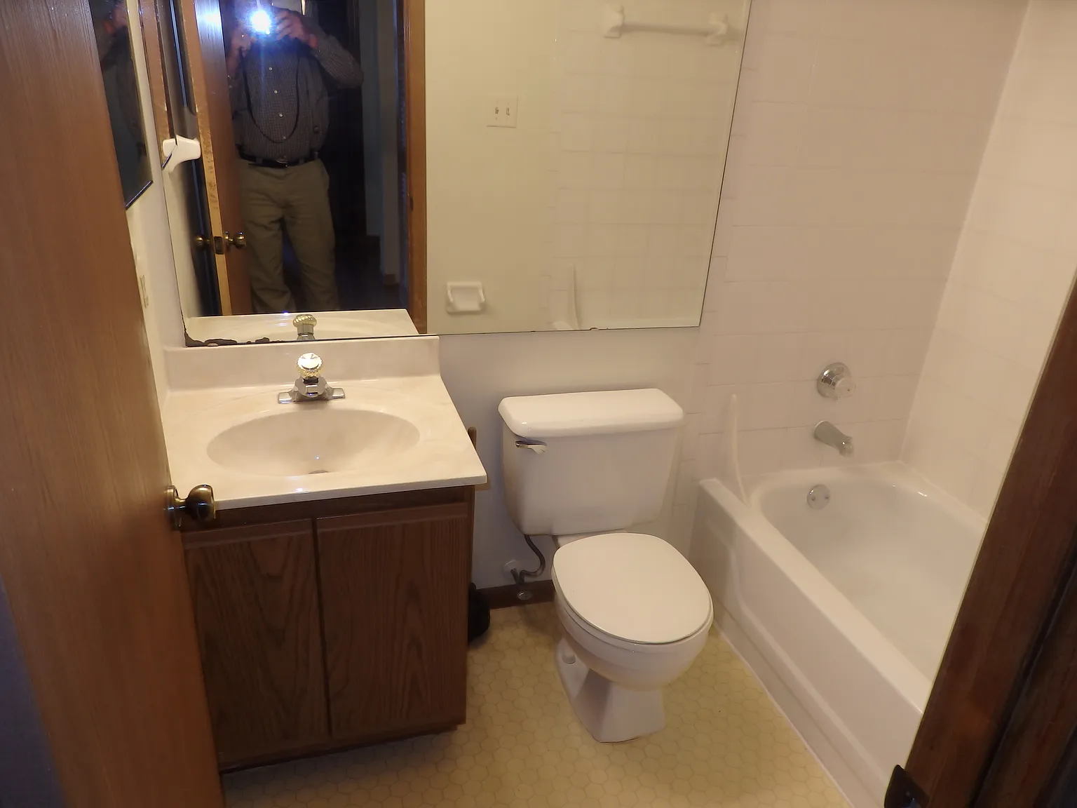 2 bed, 868 sqft, $1,450 — Photo 4