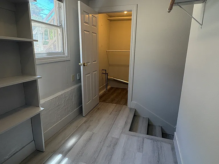 Main bedroom additional closet