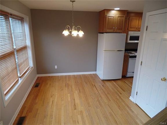 3rd image of 3100 Madison Ave Unit 8