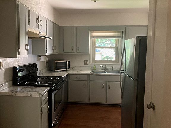 4th image of 3046 W Countryside Dr