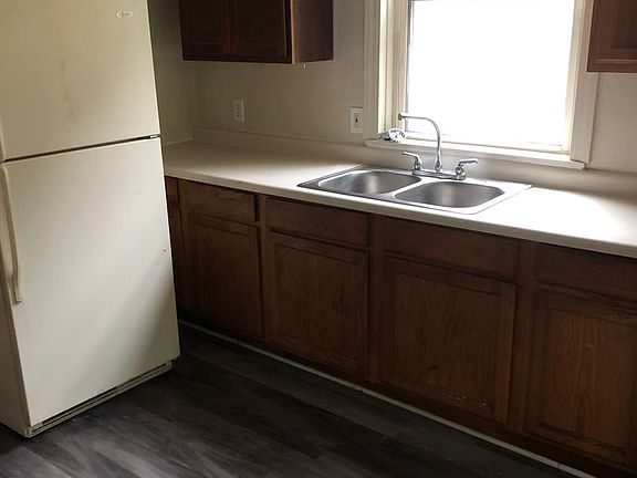 4th image of 2429 N 55th St #2429