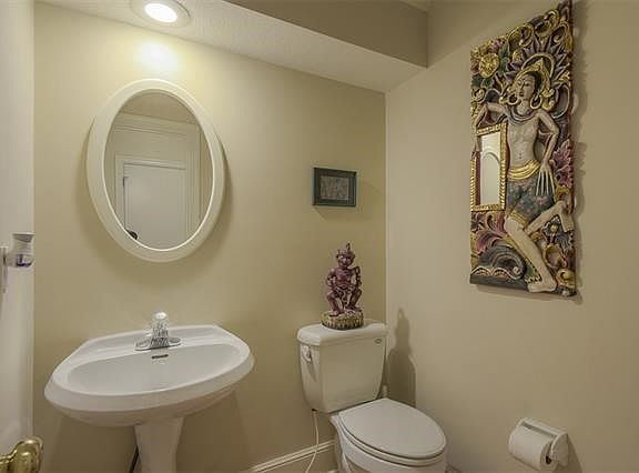 5th image of 5805 W 147th St