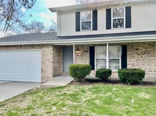 115-117 Christine Dr, Belleville, IL 62221