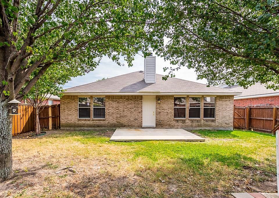 1st image of 2029 Lake Fork Ln