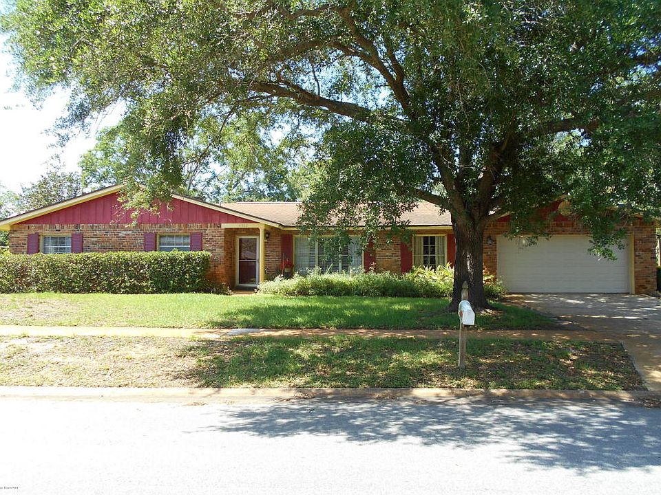 1st image of 4302 Ivanhoe Dr