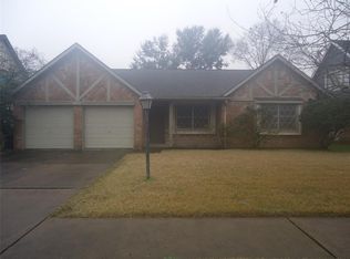 11511 Longbrook Dr, Houston, TX 77099