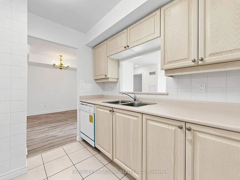 68 Corporate Dr #2827 — Photo 18