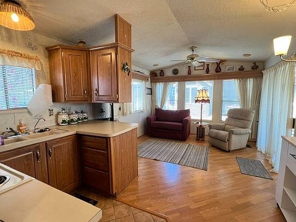 5th image of 3403 E Main St #3266