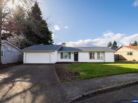 2nd image of 487 Snoopy Ln NE