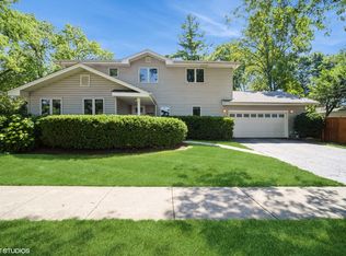 965 Alden Ct, Deerfield, IL 60015