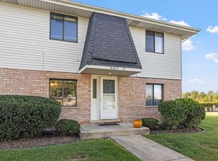 8411 162nd Pl APT 2, Tinley Park, IL 60487