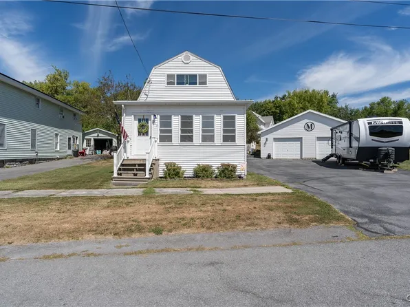 213 Pike St, Brownville, NY 13615