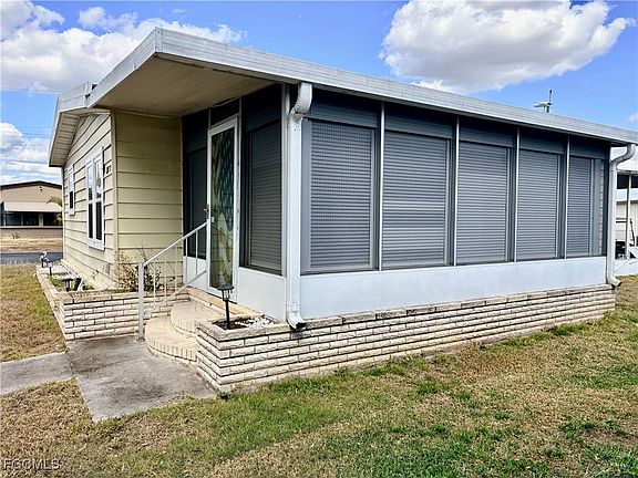 5th image of 3170 Running Deer Dr