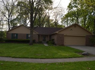 514 N Timber Trl, Greenwood, IN 46142