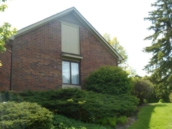 5th image of 3150 E Gatehouse Dr SE