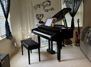 816 N Hampton St, Bay City, MI 48708