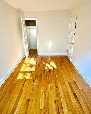 Rented by Amorelli Realty | media 4