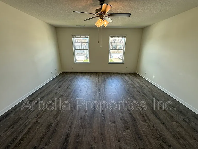 479 Brinkleys Way — Photo 25