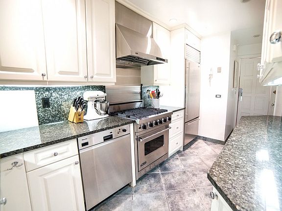 5th image of 430 E 57th St APT 9C