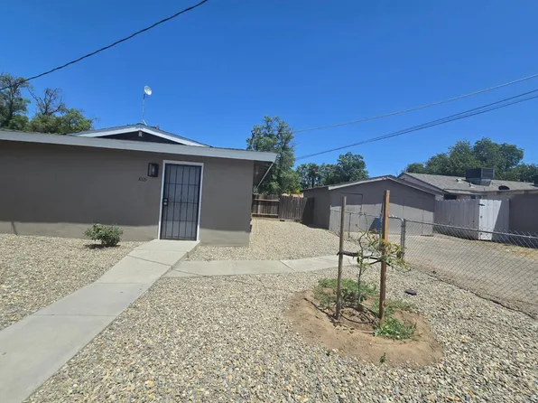 1004 Middlecoff Ave, Modesto, CA 95351