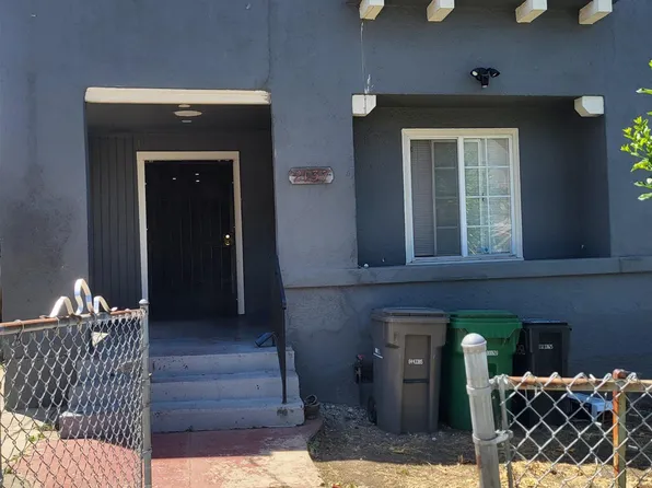 2137 E 27th St, Oakland, CA 94606