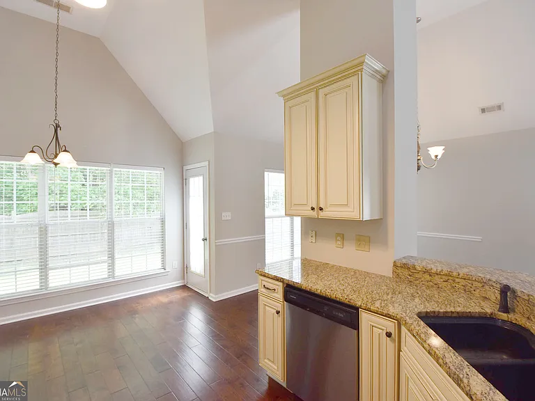 208 Turnbridge Cir — Photo 24