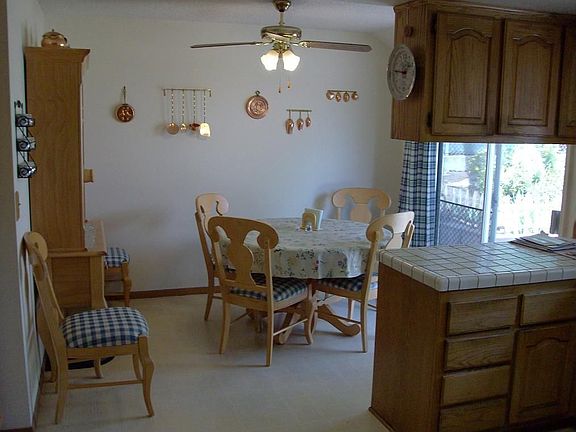 2nd image of 2630 Calle Limonero