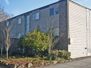 3255 NE 88th St #10, Seattle, WA 98115