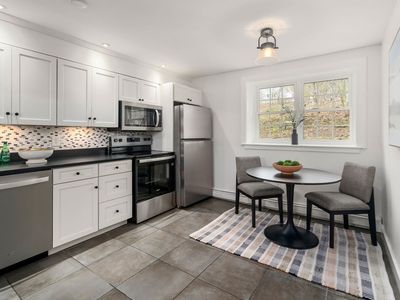 10 Chapel Hill Dr APT 3, Plymouth, MA, 02360