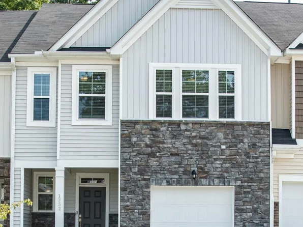 1352 Southpoint Trl, Durham, NC 27713