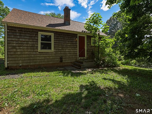 4th image of 24 Guerney Avenue