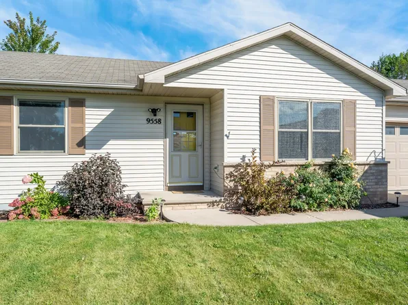 N9558 Hartford Ln, Appleton, WI 54915