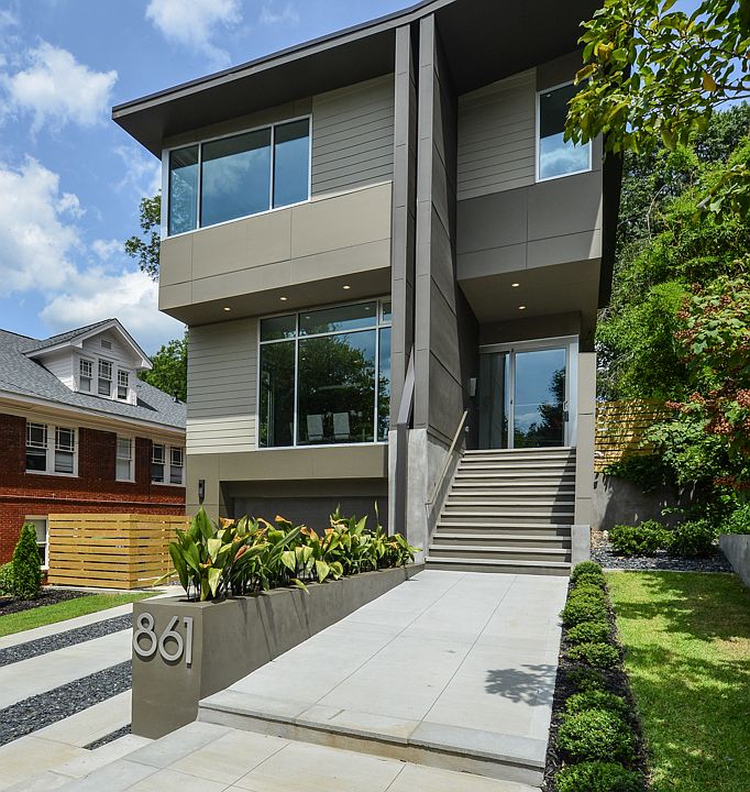 1st image of 861 Vedado Way NE