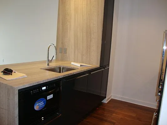 Rented by Camhi NYC Realty Inc | media 34