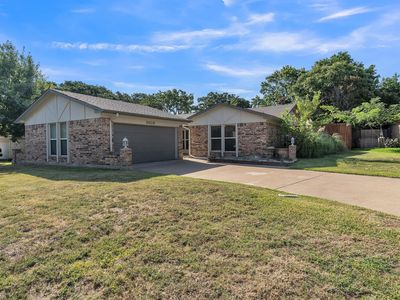 3409 Meadow Wood Ct, Bedford, TX, 76021