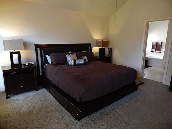 3rd image of 4914 Tracemeadow Dr