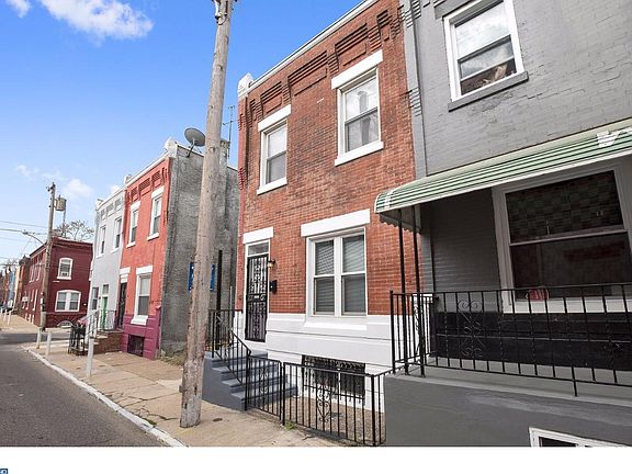 2nd image of 1406 N Hollywood St