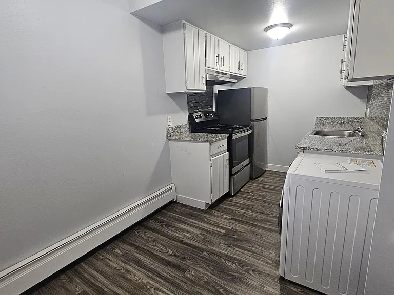 Knight Apartments and Sunlight Townhomes - located in historic downtown Greeley! — Photo 23