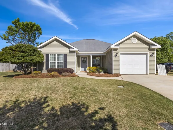 217 Ellington Ct, Perry, GA 31069