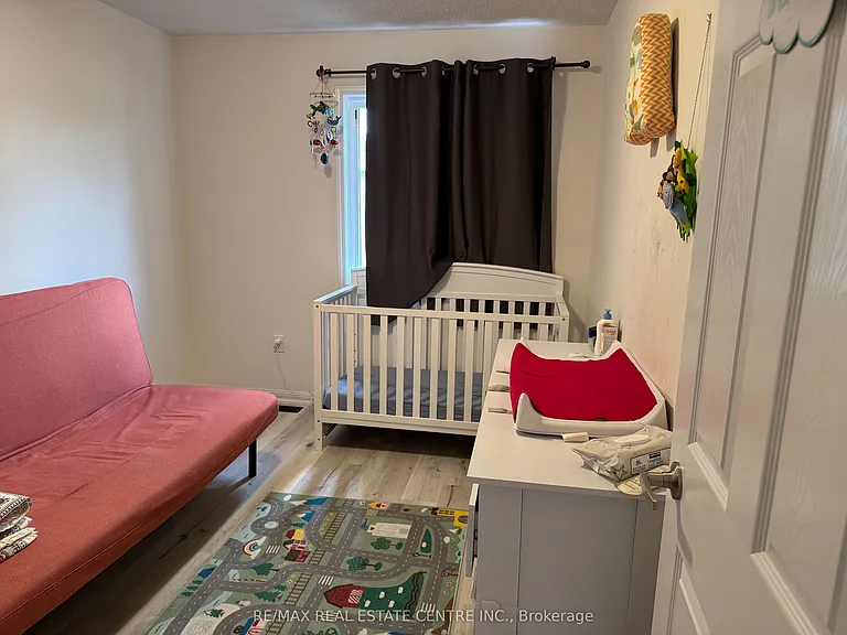 370 Cavanagh Ln — Photo 13