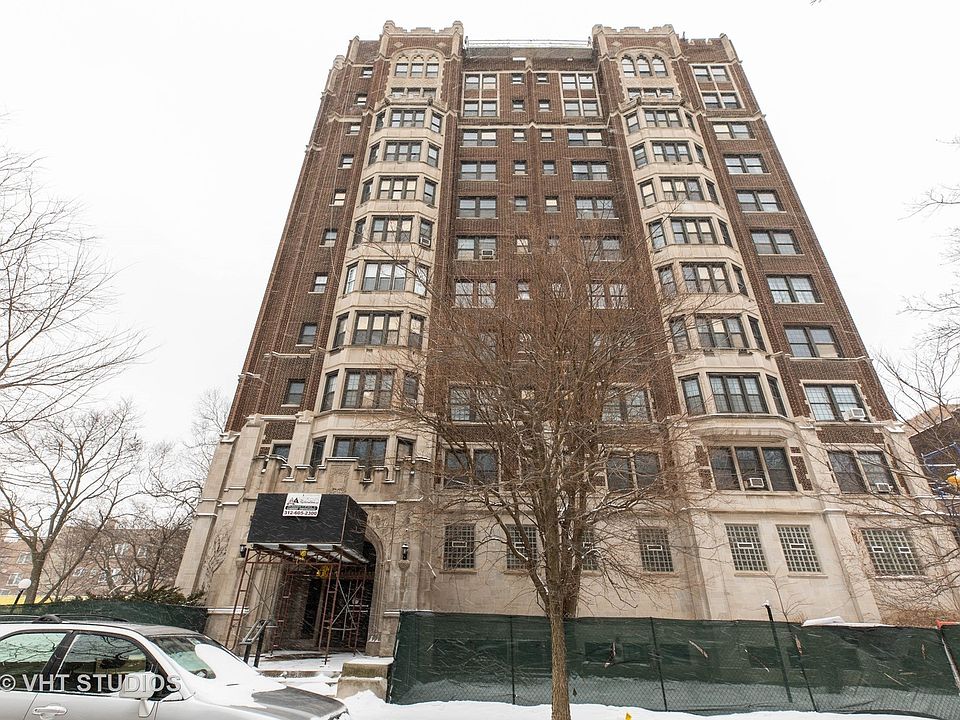 1st image of 6901 S Oglesby Ave APT 7C