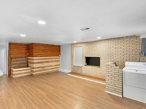 5th image of 5620 Esperanza Dr NW #Basement