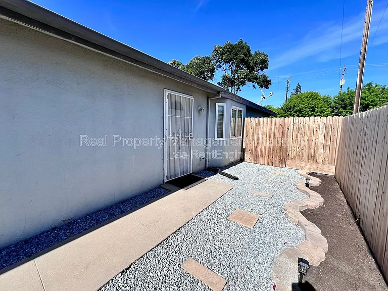 4244 N Brix Ave — Photo 15